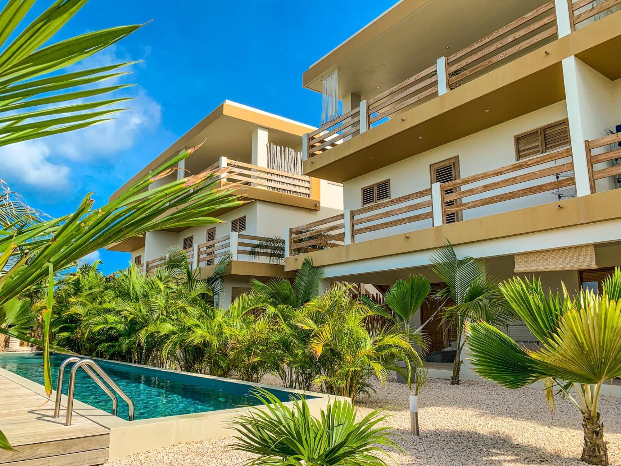 Isla Penthouse & Garden Apartments Bonaire Playa Eksteriør billede